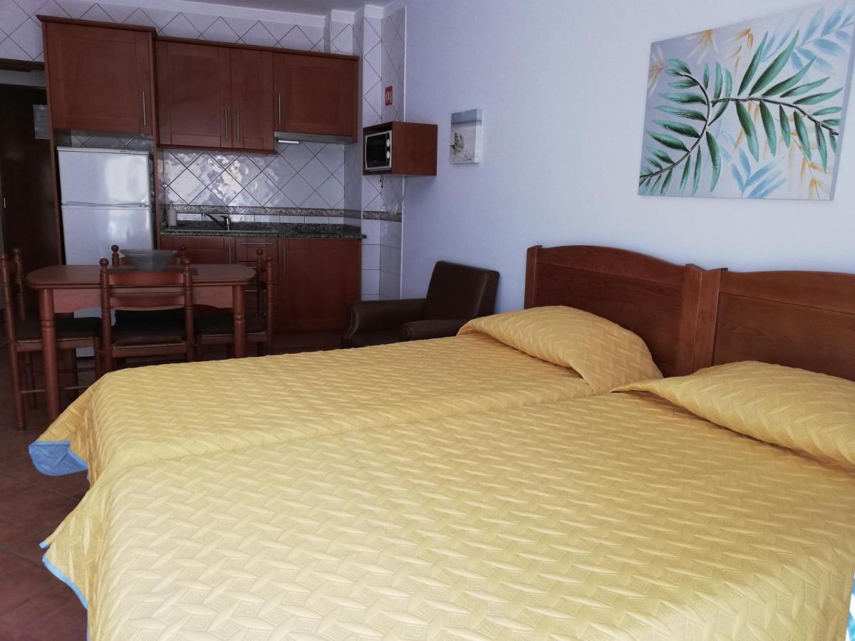 Apartamentos Arcada กัวเตย์รา ภายนอก รูปภาพ